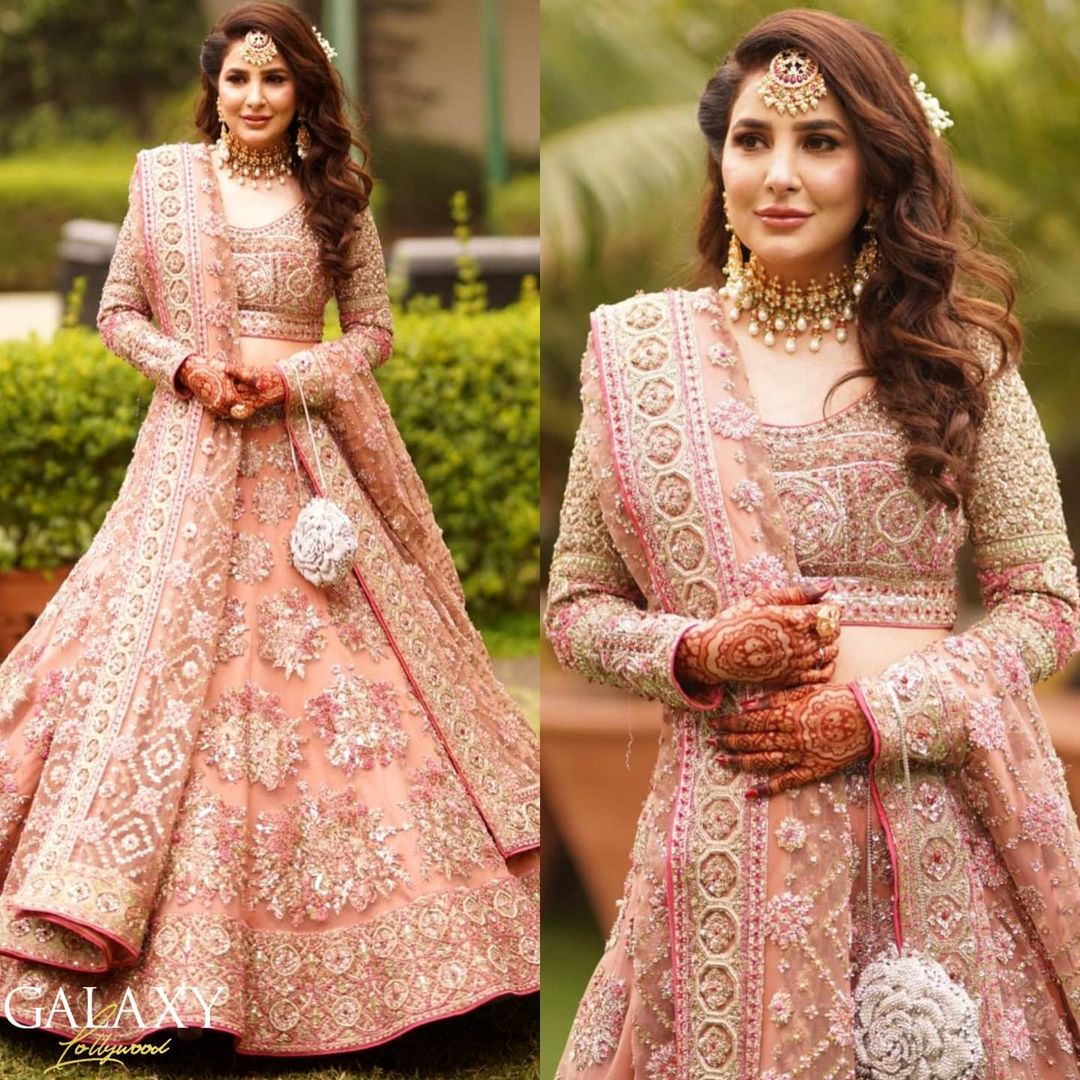 Areeba Habib looks regal in ivory wedding outfit at her ‘shendi’ event