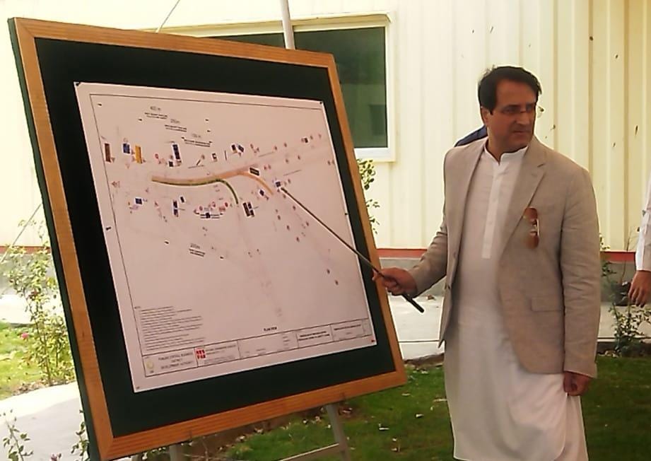 Caretaker CM PUNJAB Instructs Completlion Of Kalma Chowk Remodeling And CBD Punjab Boulevard project By MAY 5 TH